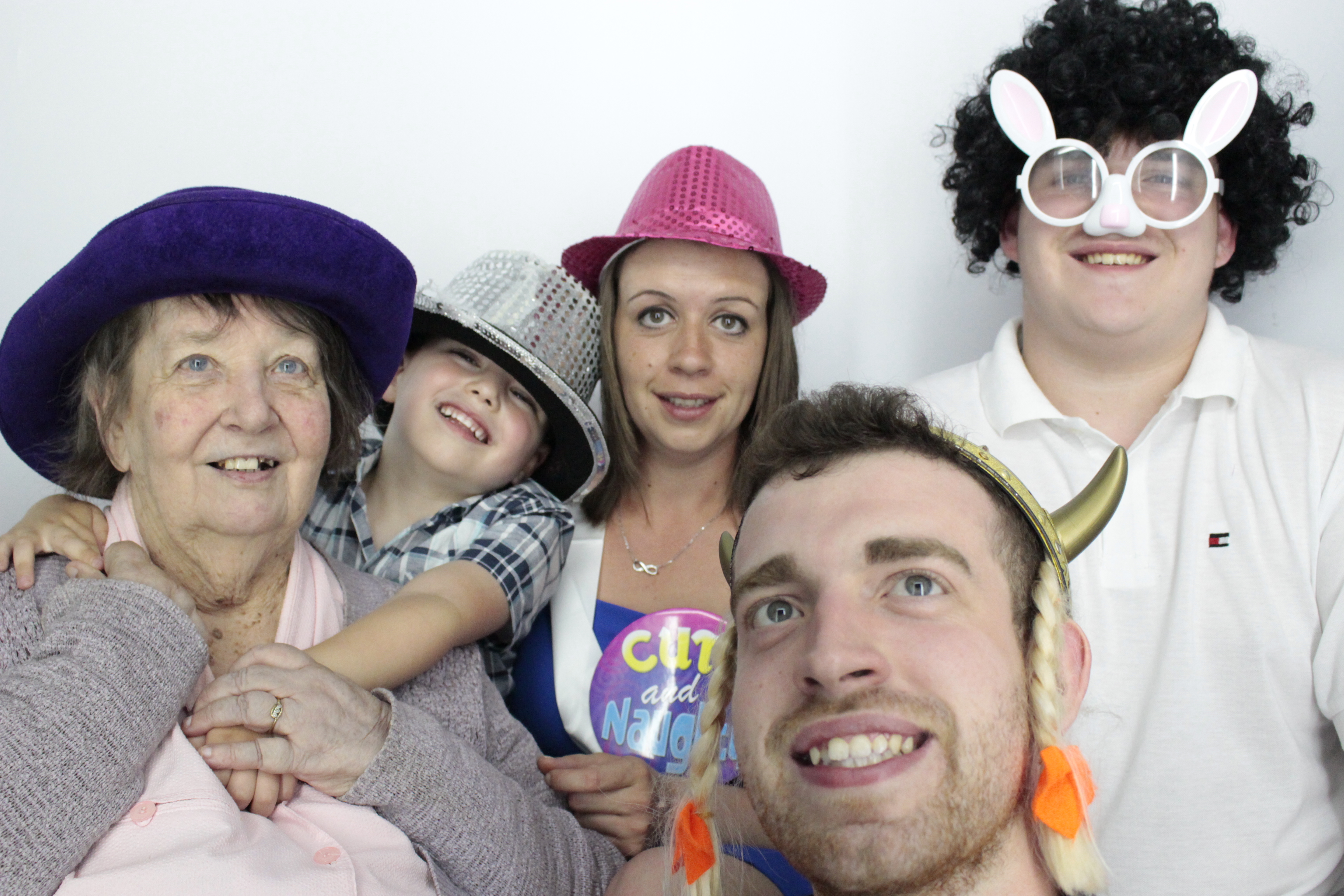 Kerry's 30th Birthday | View more photos from the event at gallery.myphotoboothexperience.co.uk/u/MyPhotoBoothExperienceLtd/Kerrys-30th-Birthday